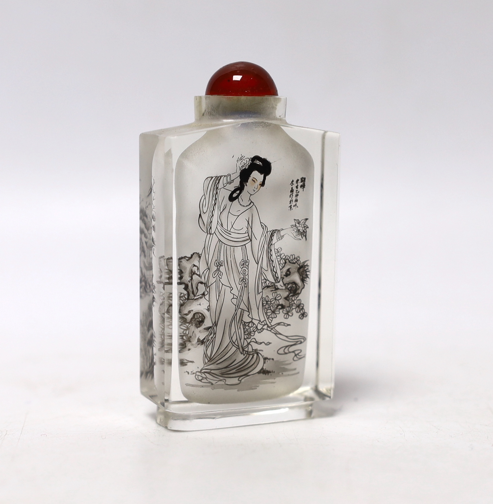 A Chinese inside painted snuff bottle, 8cm